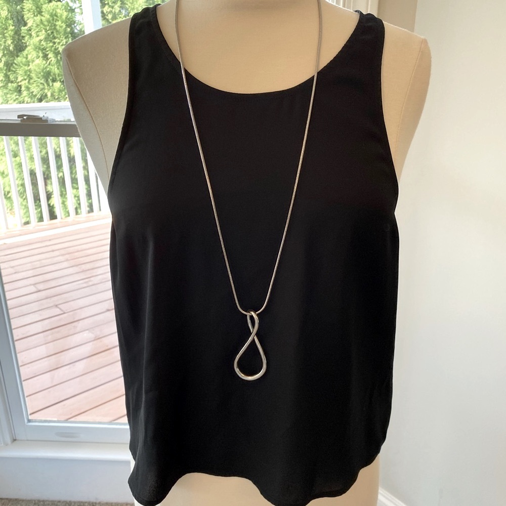 5$ EXPRESS NWT BLACK TANK